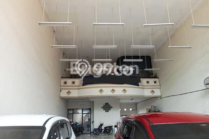 Unit Ruko Dijual di Surabaya LT 287m2 & LB 335m2 Unit Ruko Dijual di Surabaya LT 287m2 & LB 335m2