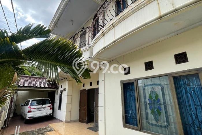 Rumah Luxury Modern Tanpa Renovasi di Rawamangun Jakarta Timur Rumah Luxury Modern Tanpa Renovasi di Rawamangun Jakarta Timur