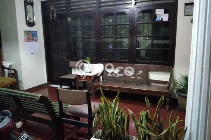 Rumah Luxury Modern Tanpa Renovasi di Cawang Jakarta Timur Rumah Luxury Modern Tanpa Renovasi di Cawang Jakarta Timur