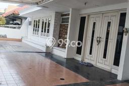 Rumah Elit LB 200m2 Siap Huni Desain Elegan di Joglo, Jakarta Barat Rumah Elit LB 200m2 Siap Huni Desain Elegan di Joglo, Jakarta Barat