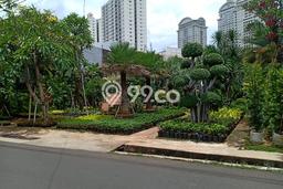 Tanah Dijual Lokasi Strategis di Jakarta Selatan dengan Luas 928m2 Tanah Dijual Lokasi Strategis di Jakarta Selatan dengan Luas 928m2