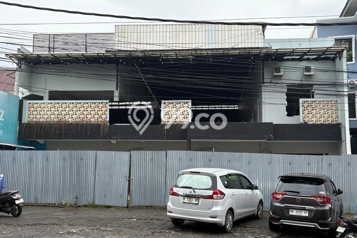 Untuk Dijual! Komersial di Sompok Semarang LT 1050m2 / LB 850m2 Kawasan Bisnis Untuk Dijual! Komersial di Sompok Semarang LT 1050m2 / LB 850m2 Kawasan Bisnis