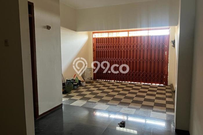 Ruko Dijual di Semarang LT 133m2 & LB 351m2 Lokasi Terbaik! Ruko Dijual di Semarang LT 133m2 & LB 351m2 Lokasi Terbaik!
