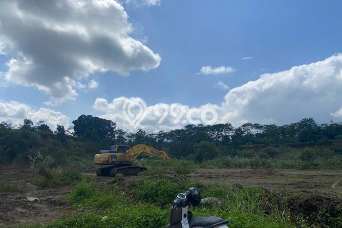 Lahan Kosong Dijual di Ngaliyan, Semarang, Luas 1000m2 Area Strategis Lahan Kosong Dijual di Ngaliyan, Semarang, Luas 1000m2 Area Strategis