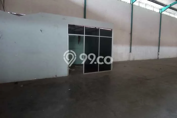 Disewakan Gudang di Kawasan Ramai Krapyak Luas 800m2 Disewakan Gudang di Kawasan Ramai Krapyak Luas 800m2