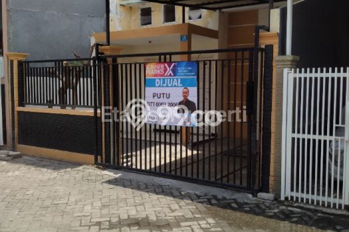 Rumah Strategis Modern Lb 50m2 di Mulyorejo, Surabaya Rumah Strategis Modern Lb 50m2 di Mulyorejo, Surabaya
