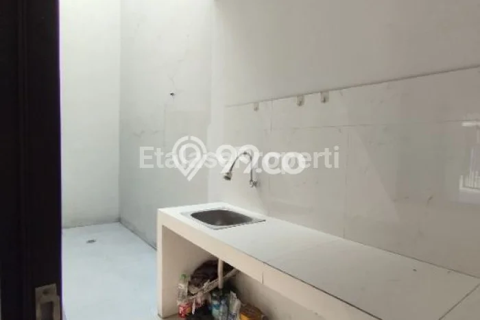 Rumah sewa siap huni 3 Kamar Tidur di Pondok Tjandra, Sidoarjo Rumah sewa siap huni 3 Kamar Tidur di Pondok Tjandra, Sidoarjo