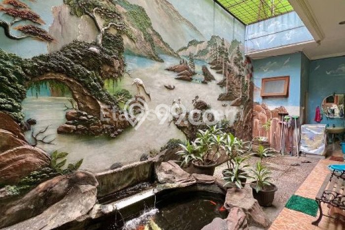Rumah Mewah Dijual LT 300m2 di Dukuh Pakis, Surabaya Rumah Mewah Dijual LT 300m2 di Dukuh Pakis, Surabaya