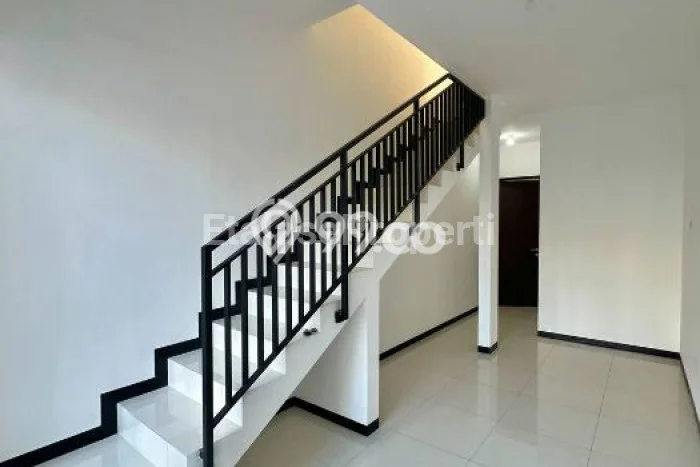Jual Rumah Favorit Siap Huni LB 58m2 di Kenjeran, Surabaya Jual Rumah Favorit Siap Huni LB 58m2 di Kenjeran, Surabaya