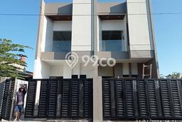 Dijual Rumah 3 Kamar Lokasi Ideal Nyaman dan Strategis di Tenggilis Mejoyo Dijual Rumah 3 Kamar Lokasi Ideal Nyaman dan Strategis di Tenggilis Mejoyo