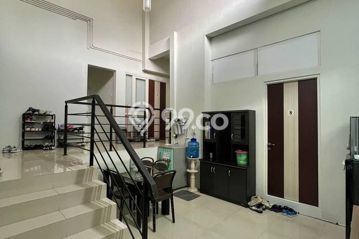 Jual Rumah Luas Megah Dengan View Eksklusif di Mulyosari, Surabaya Jual Rumah Luas Megah Dengan View Eksklusif di Mulyosari, Surabaya