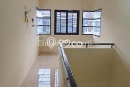 Disewakan segera hunian minimalis lokasi strategis 3 Kamar di Sukolilo, Surabaya Disewakan segera hunian minimalis lokasi strategis 3 Kamar di Sukolilo, Surabaya