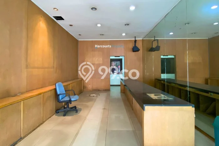 Unit Ruko Dijual di Jakarta Selatan LT 122m2 & LB 275m2 Unit Ruko Dijual di Jakarta Selatan LT 122m2 & LB 275m2