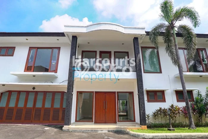 Disewakan Rumah Modern di Pejaten Harga Rp 960 Juta/ Tahun Disewakan Rumah Modern di Pejaten Harga Rp 960 Juta/ Tahun
