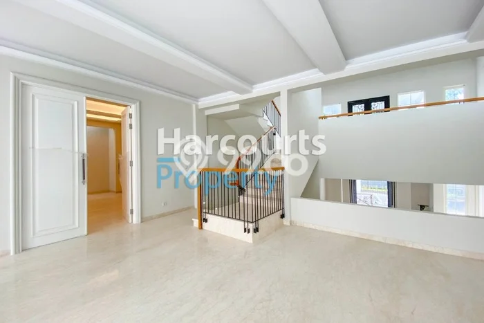 For Sale! Premium House LT 700m2 Desain Elegan di patra kuningan For Sale! Premium House LT 700m2 Desain Elegan di patra kuningan