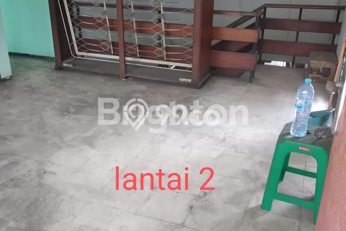 Siap Huni Hunian Elit 6 Kamar di Gubeng Dekat ke Mana Saja Siap Huni Hunian Elit 6 Kamar di Gubeng Dekat ke Mana Saja