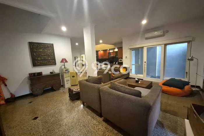 Jarang Ada! Rumah Sewa 4 Kamar Nyaman Siap Huni Bintaro Jarang Ada! Rumah Sewa 4 Kamar Nyaman Siap Huni Bintaro