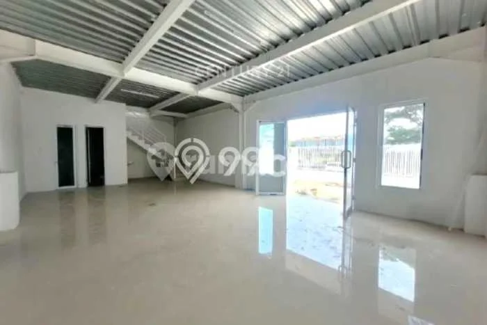 Disewakan Gudang di Kawasan Ramai Cikarang Luas 900m2 Disewakan Gudang di Kawasan Ramai Cikarang Luas 900m2