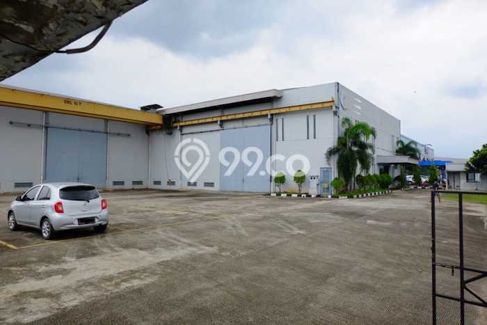 Gudang Bagus LT 4600m2 LB 2100m2 Dijual di Cibitung Bekasi Gudang Bagus LT 4600m2 LB 2100m2 Dijual di Cibitung Bekasi