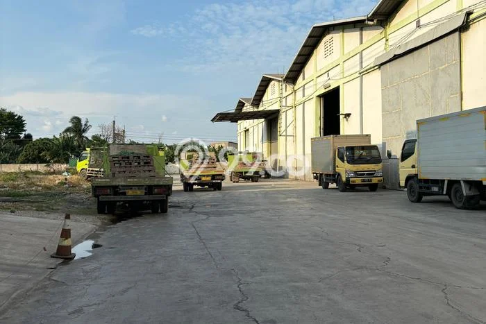 Gudang disewakan lokasi strategis Bekasi Timur Bekasi 108m2 Gudang disewakan lokasi strategis Bekasi Timur Bekasi 108m2