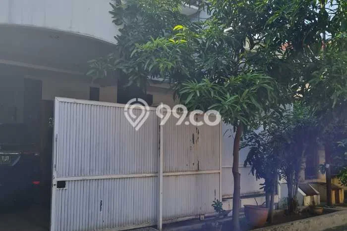 Rumah Eksklusif Dijual LT 198m2 di Ciracas, Jakarta Timur Rumah Eksklusif Dijual LT 198m2 di Ciracas, Jakarta Timur