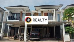 Kesempatan Investasi Rumah Terawat di Kawasan Harapan Indah, Bekasi Kesempatan Investasi Rumah Terawat di Kawasan Harapan Indah, Bekasi