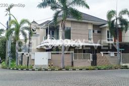 Rumah di Sukolilo, Surabaya, LT 308m2m² LB 425m2m² Rumah di Sukolilo, Surabaya, LT 308m2m² LB 425m2m²