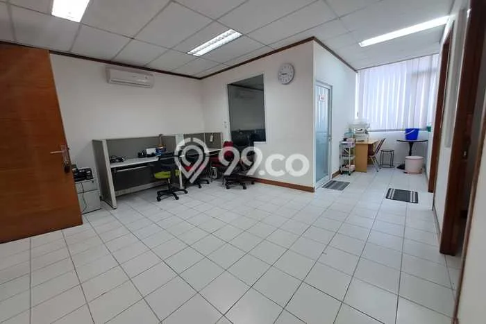Unit Kantor Disewakan di Rawamangun di Area Ramai & Strategis Unit Kantor Disewakan di Rawamangun di Area Ramai & Strategis