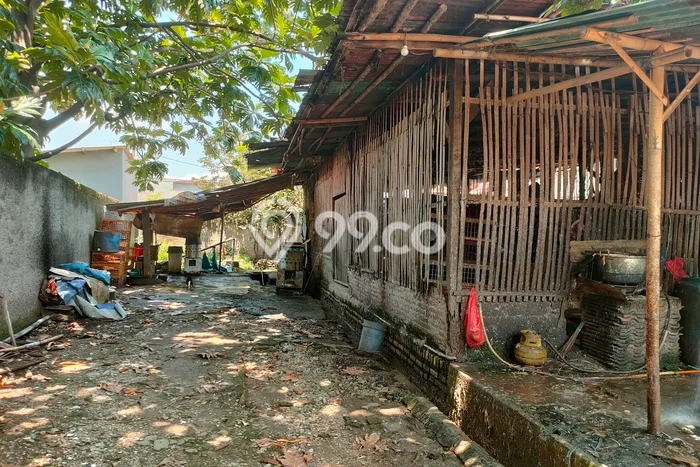 Lahan untuk Disewa di Bekasi Luas 451m2 Lahan untuk Disewa di Bekasi Luas 451m2