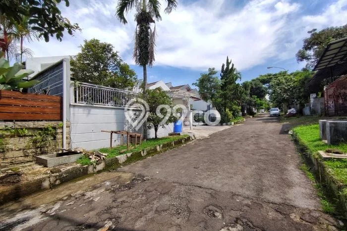 Rumah Mewah LB 150m2 Siap Huni Desain Elegan di Pajajaran, Bogor Rumah Mewah LB 150m2 Siap Huni Desain Elegan di Pajajaran, Bogor
