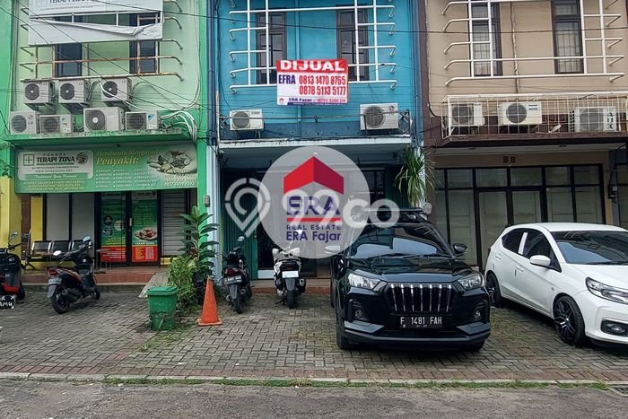 Ruko Dijual di Prime Area Jakarta Selatan Luas 180m2 Ruko Dijual di Prime Area Jakarta Selatan Luas 180m2