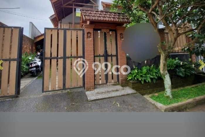 Dijual Rumah 6 Kamar Lokasi Ideal Bagus dan Strategis di Sukasari Dijual Rumah 6 Kamar Lokasi Ideal Bagus dan Strategis di Sukasari