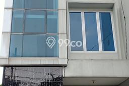 Ruko Dijual di Prime Area Jakarta Selatan Luas 210m2 Ruko Dijual di Prime Area Jakarta Selatan Luas 210m2