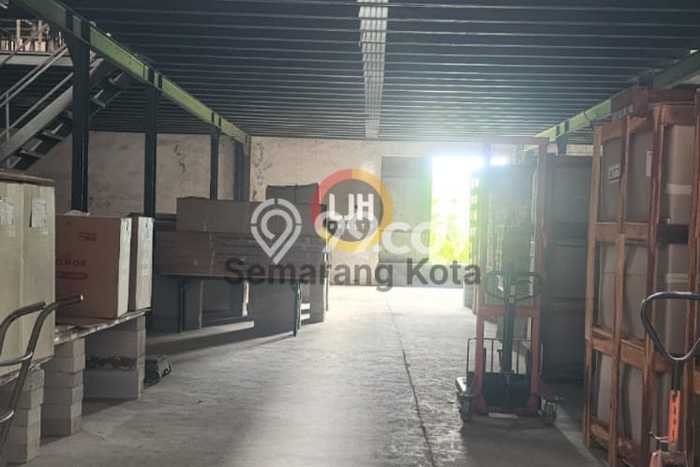 Unit Gudang Disewa Lokasi Semarang Timur, Semarang Spesifikasi Luas Bangunan 4000m2 Unit Gudang Disewa Lokasi Semarang Timur, Semarang Spesifikasi Luas Bangunan 4000m2