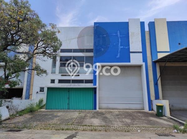 SEWA STRATEGIS! Gudang Kawasan Pulo Gadung, Luas 336m², Lokasi Berkembang SEWA STRATEGIS! Gudang Kawasan Pulo Gadung, Luas 336m², Lokasi Berkembang