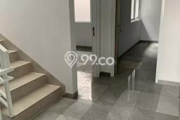 Rumah 4 KT 3 KM di Area Kelapa Gading, Jakarta Utara Rumah 4 KT 3 KM di Area Kelapa Gading, Jakarta Utara