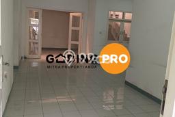 Rumah di Pulo Asem, Jakarta Timur, Luas 135m² Bangunan 120m² Rumah di Pulo Asem, Jakarta Timur, Luas 135m² Bangunan 120m²