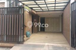 For Sale! Luxury House LT 135m2 Desain Modern di Pegangsaan For Sale! Luxury House LT 135m2 Desain Modern di Pegangsaan