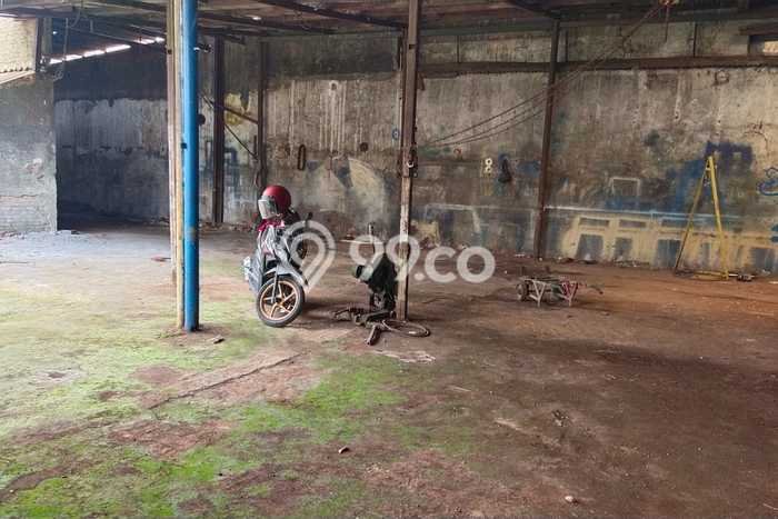 Disewakan Gudang di Kawasan Ramai Bandung Kota Luas 250m2 Disewakan Gudang di Kawasan Ramai Bandung Kota Luas 250m2