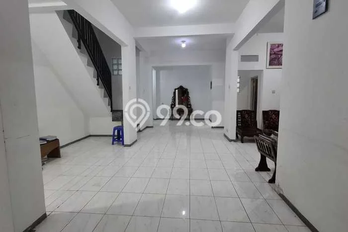 Jual Rumah Favorit Siap Huni LB 160m2 di Cimahi Utara, Cimahi Jual Rumah Favorit Siap Huni LB 160m2 di Cimahi Utara, Cimahi
