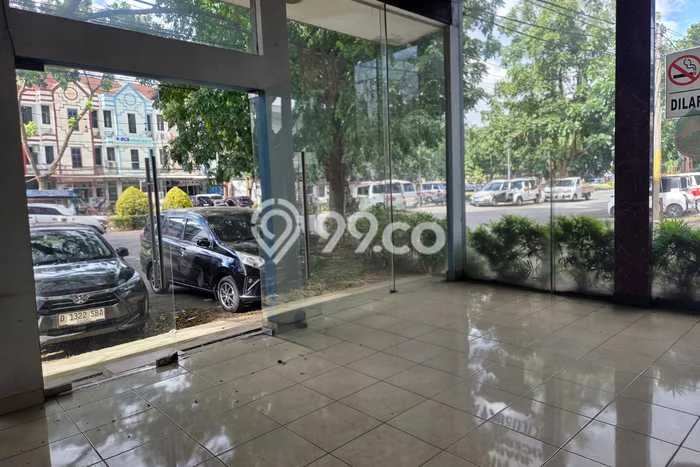 Komersial untuk Disewa di Pusat Bandung Luas Bangunan 50m2 Komersial untuk Disewa di Pusat Bandung Luas Bangunan 50m2