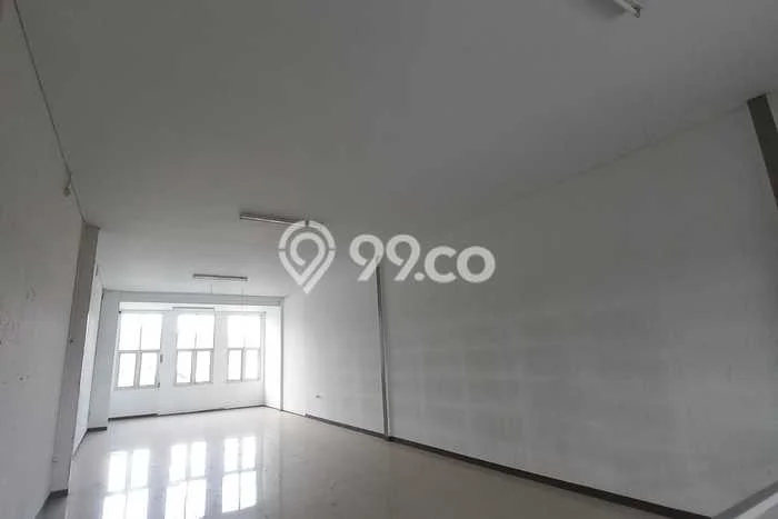 Ruko Disewa di Bandung dengan LB 90m2 Area Komersial Ramai Ruko Disewa di Bandung dengan LB 90m2 Area Komersial Ramai