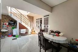 Rumah Modern 3 Kamar LT 162m2 di Kota Baru Parahyangan Rumah Modern 3 Kamar LT 162m2 di Kota Baru Parahyangan