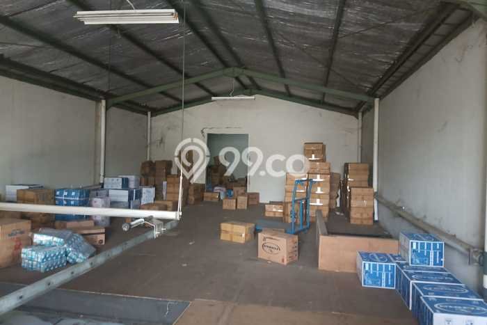 Gudang Bagus Dijual LB 129m2 Lokasi Strategis Bandung Area Cocok untuk Berbisnis Gudang Bagus Dijual LB 129m2 Lokasi Strategis Bandung Area Cocok untuk Berbisnis