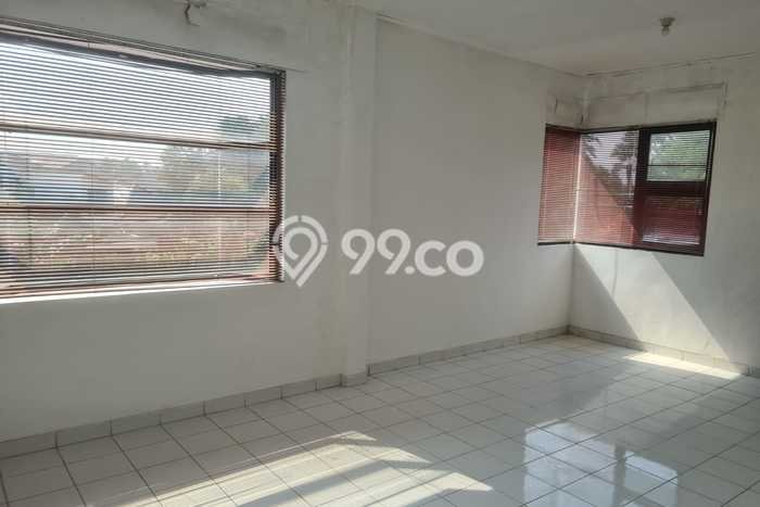 Ruko Dijual di Ciputat Tangerang Selatan dengan LB 250m2 Ruko Dijual di Ciputat Tangerang Selatan dengan LB 250m2