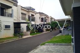 Rumah Eksklusif Siap Huni LT 210m2 di Ciputat Timur, Tangerang Selatan Rumah Eksklusif Siap Huni LT 210m2 di Ciputat Timur, Tangerang Selatan