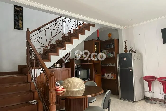Dijual Rumah Strategis Bagus Punya 4 KT di Pamulang Tangerang Selatan SHM Dijual Rumah Strategis Bagus Punya 4 KT di Pamulang Tangerang Selatan SHM