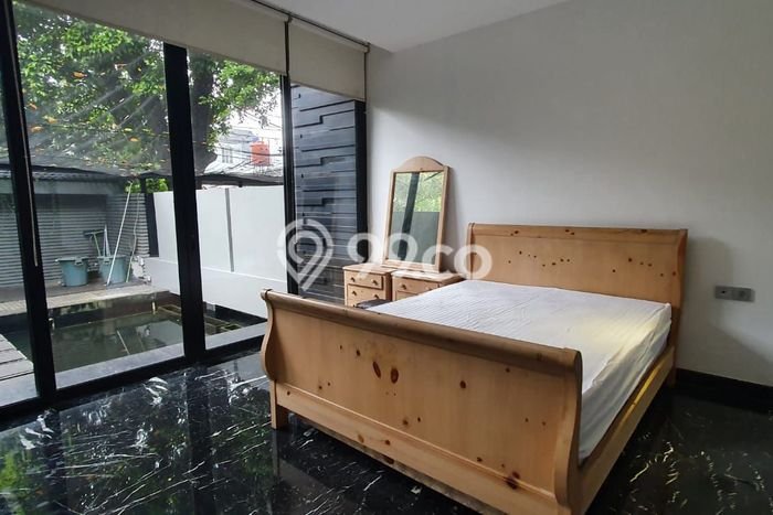 Dijual Rumah Premium dengan Fasilitas Sekitar Lengkap di Menteng, Jakarta Pusat Dijual Rumah Premium dengan Fasilitas Sekitar Lengkap di Menteng, Jakarta Pusat