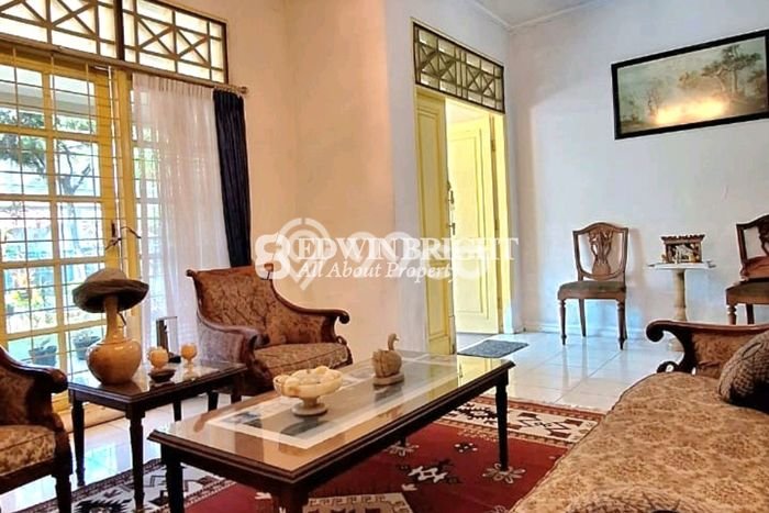 Rumah Elit LB 314m2 Siap Huni Desain Elegan di Bintaro, Jakarta Selatan Rumah Elit LB 314m2 Siap Huni Desain Elegan di Bintaro, Jakarta Selatan