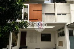 Ready to Use! Luxury House LT 150m2 Desain Modern di Bintaro Ready to Use! Luxury House LT 150m2 Desain Modern di Bintaro